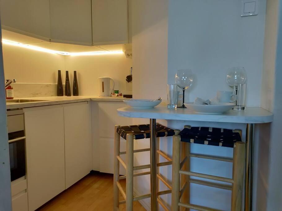 Leilighet Top-floor Studio, Near Park & Sea, Great Transit Helsingfors